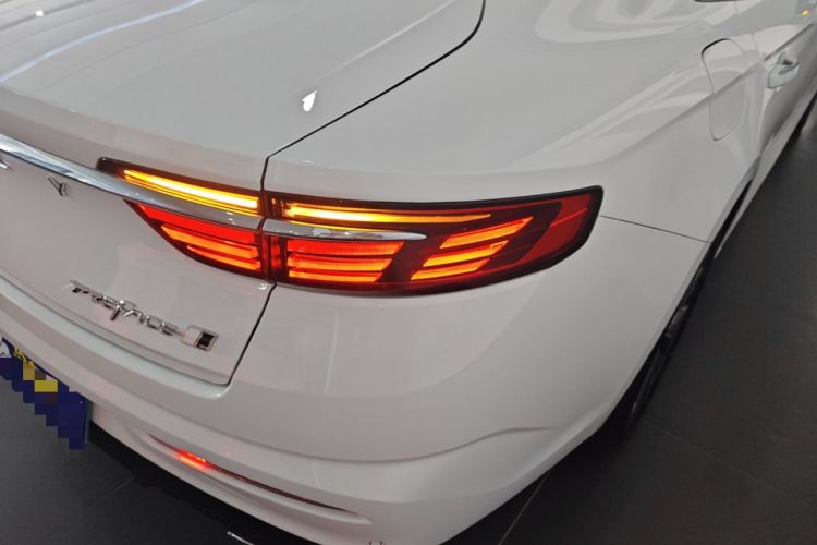 Used Geely Auto Preface 2023 1.5TD Fuyao Version Exterior 3