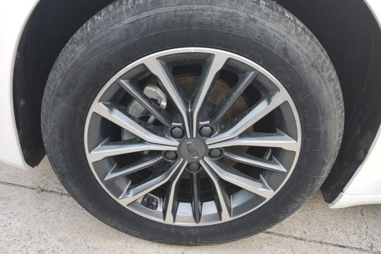 Used Geely Auto Preface 2023 2.0TD Luxury Version Exterior 4