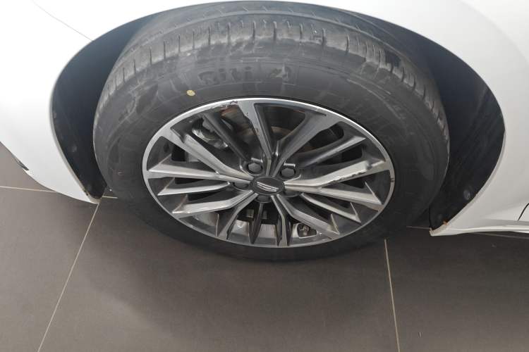 Used Geely Auto Preface 2023 1.5TD Fuyao Version Exterior 4