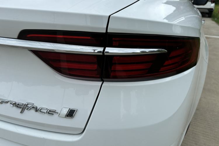Used Geely Auto Preface 2023 2.0TD Prestige Version Exterior 6