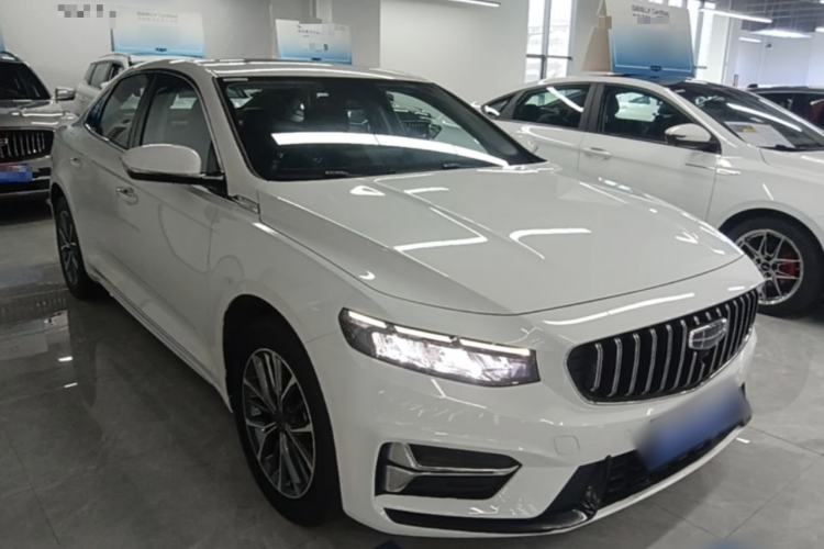 Used Geely Auto Preface 2023 2.0TD Luxury Version Front Right 45 Deg