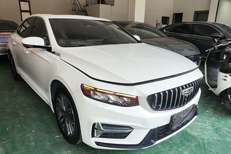 Used Geely Auto Preface 2023 1.5TD Fuyao Version Front Right 45 Deg