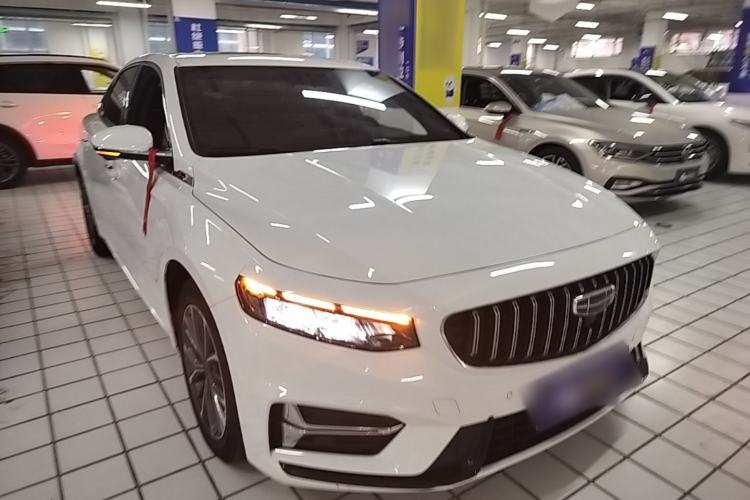 Used Geely Auto Preface 2023 1.5TD Fuyao Version Front Right 45 Deg