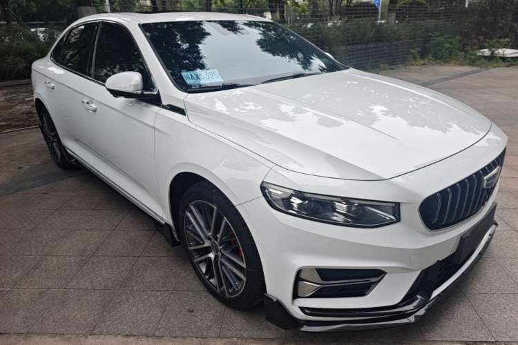Used Geely Auto Preface 2023 1.5TD Kunlun Edition Front Right 45 Deg