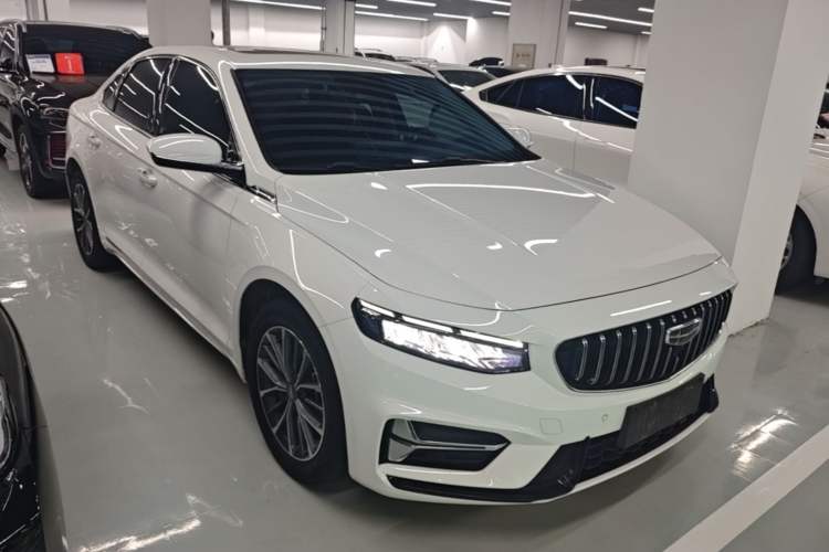 Used Geely Auto Preface 2023 2.0TD Luxury Version Front Right 45 Deg