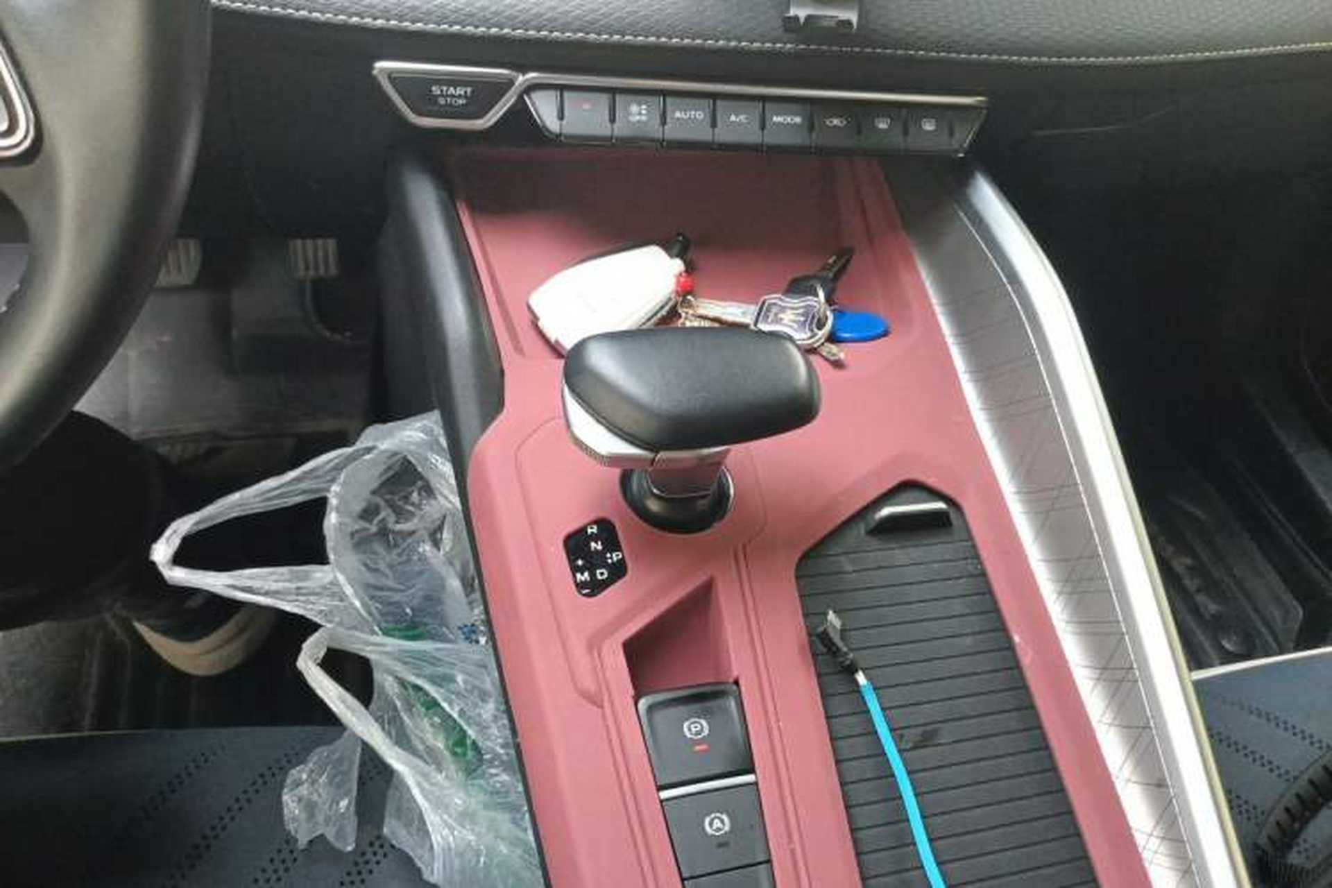 Used Geely Auto Preface 2023 2.0TD Luxury Version Gear Lever