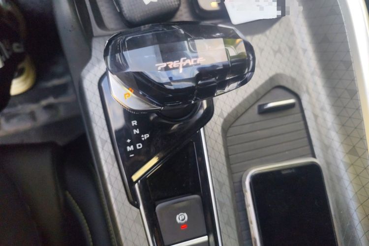 Used Geely Auto Preface 2023 1.5TD Fuyao Version Gear Lever
