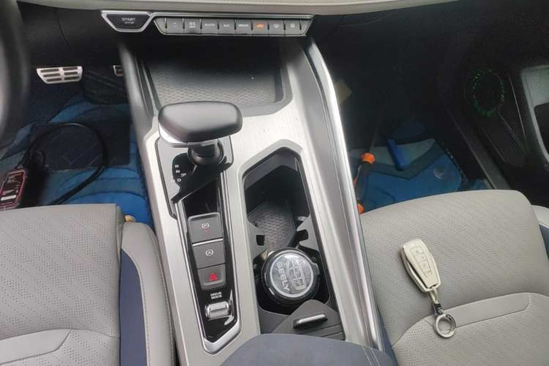 Used Geely Auto Preface 2023 2.0TD Prestige Version Gear Lever