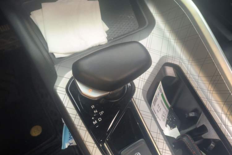 Used Geely Auto Preface 2023 2.0TD Luxury Version Gear Lever