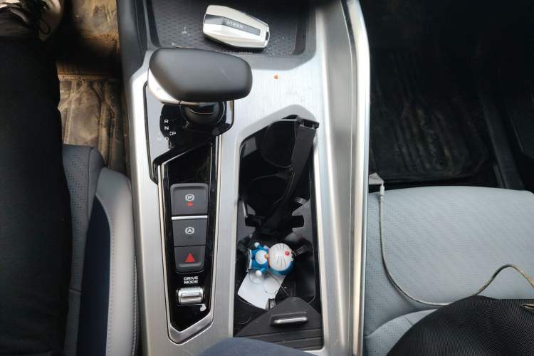 Used Geely Auto Preface 2023 2.0TD Prestige Version Gear Lever
