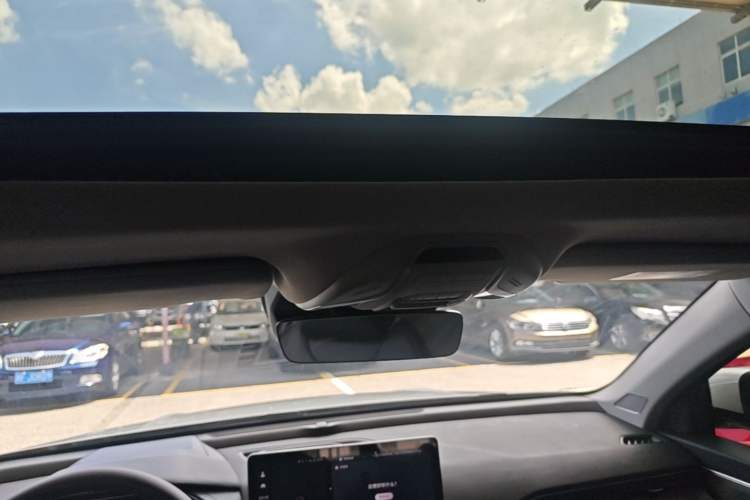 Used Geely Auto Preface 2023 2.0TD Luxury Version Headliner