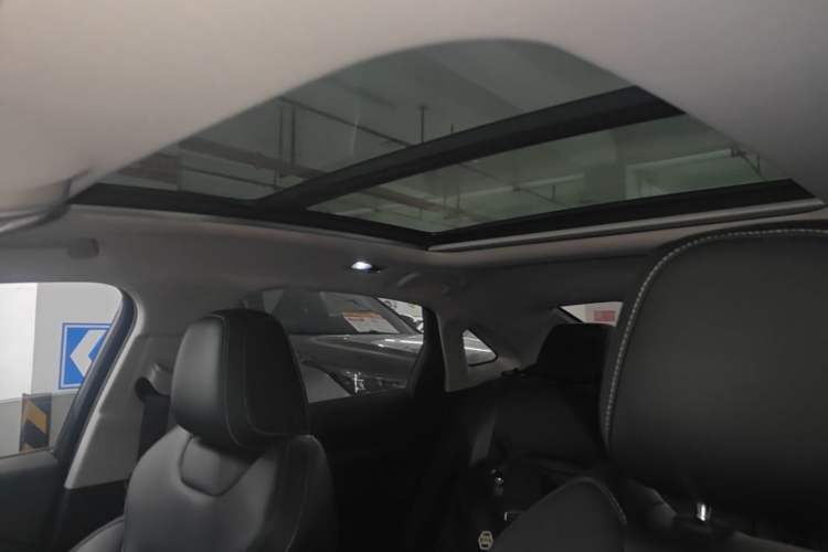 Used Geely Auto Preface 2023 2.0TD Luxury Version Headliner