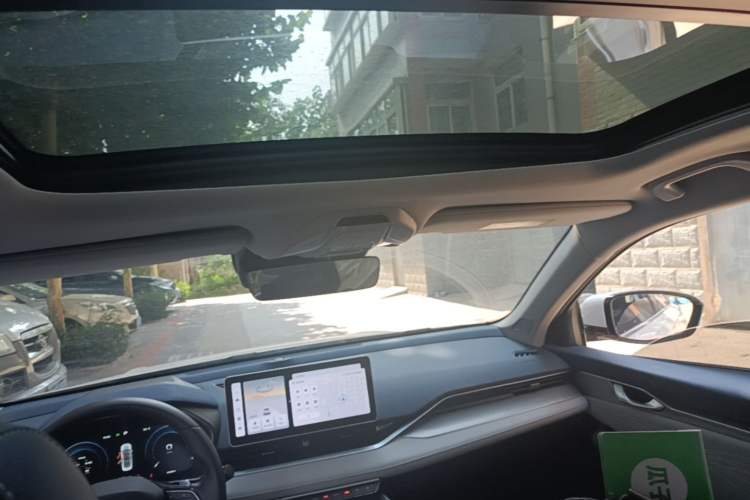Used Geely Auto Preface 2023 2.0TD Prestige Version Headliner