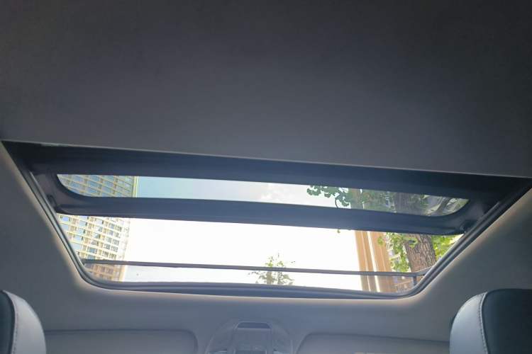 Used Geely Auto Preface 2023 2.0TD Prestige Version Headliner