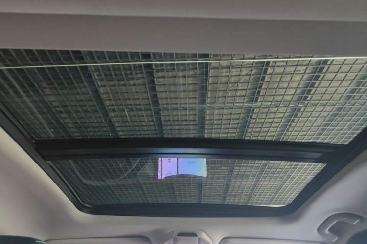 Used Geely Auto Preface 2023 2.0TD Prestige Version Headliner