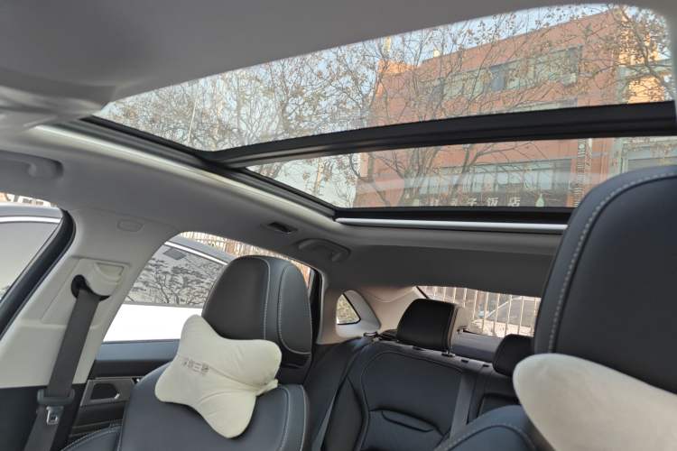 Used Geely Auto Preface 2023 2.0TD Luxury Version Headliner