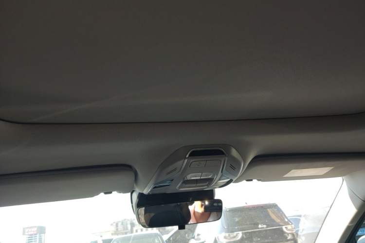 Used Geely Auto Preface 2023 2.0TD Luxury Version Headliner