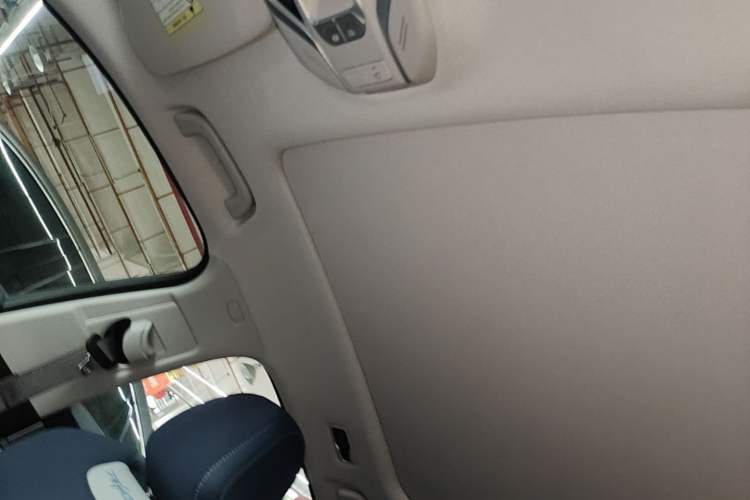 Used Geely Auto Preface 2023 2.0TD Prestige Version Headliner