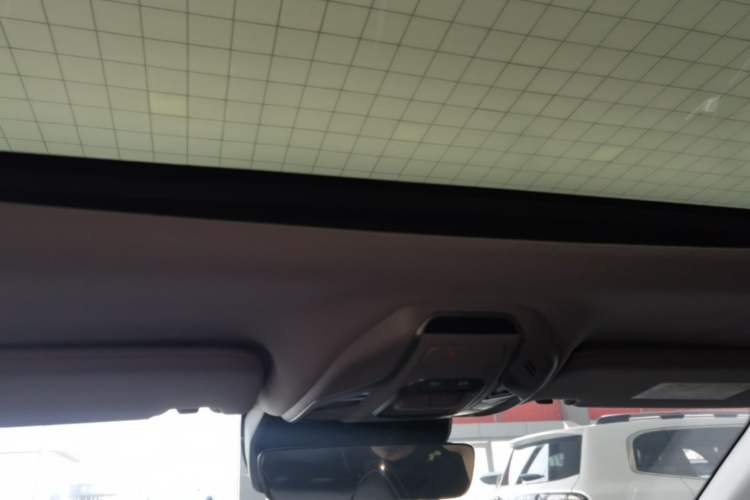 Used Geely Auto Preface 2023 2.0TD Luxury Version Headliner