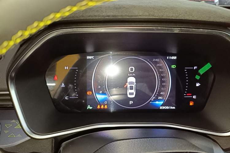 Used Geely Auto Preface 2023 2.0TD Space-Time Edition Instrument Cluster