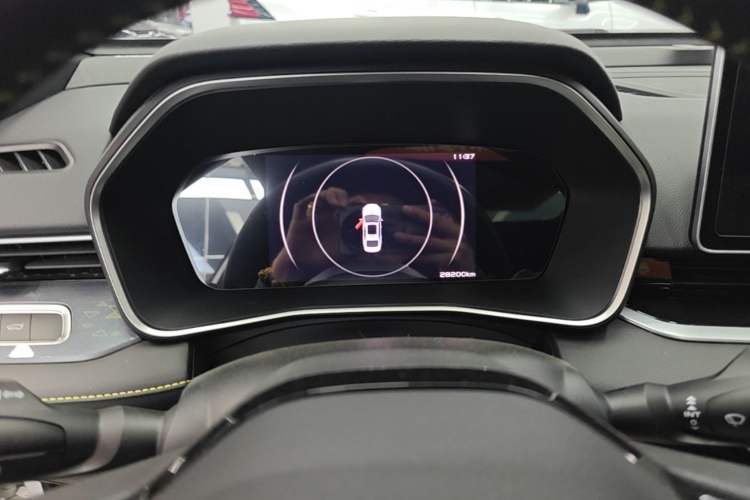 Used Geely Auto Preface 2023 1.5TD Fuyao Version Instrument Cluster