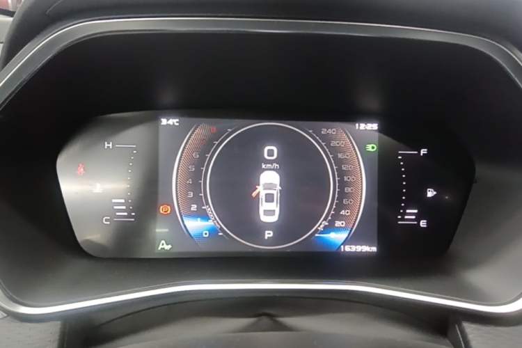 Used Geely Auto Preface 2023 2.0TD Luxury Version Instrument Cluster