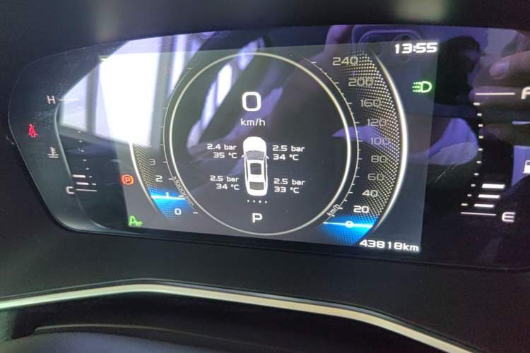 Used Geely Auto Preface 2023 2.0TD Luxury Version Instrument Cluster