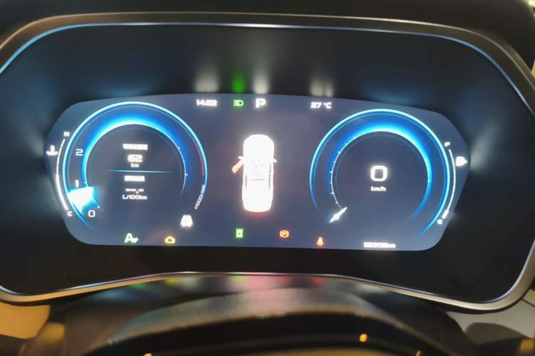 Used Geely Auto Preface 2023 2.0TD Prestige Version Instrument Cluster