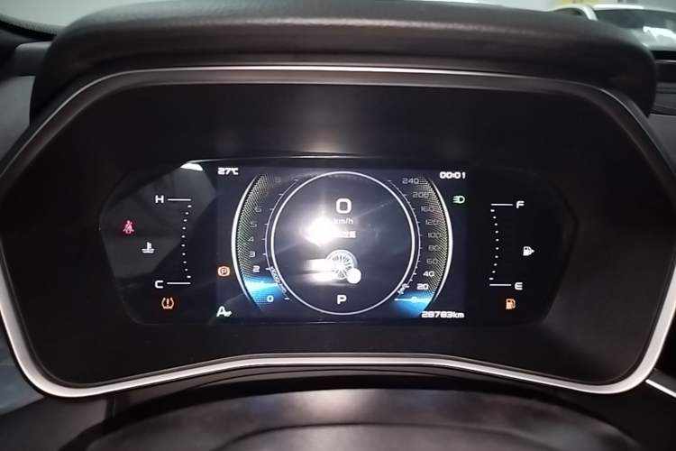 Used Geely Auto Preface 2023 1.5TD Fuyao Version Instrument Cluster