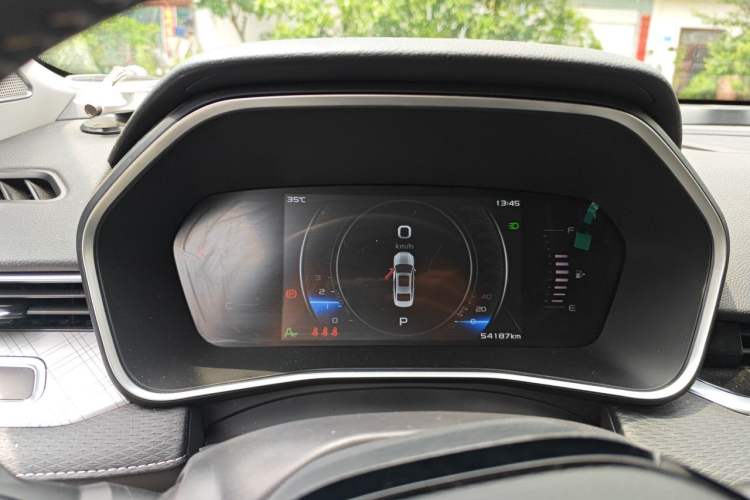 Used Geely Auto Preface 2023 2.0TD Luxury Version Instrument Cluster