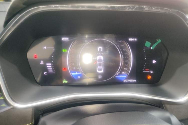 Used Geely Auto Preface 2023 2.0TD Space-Time Edition Instrument Cluster