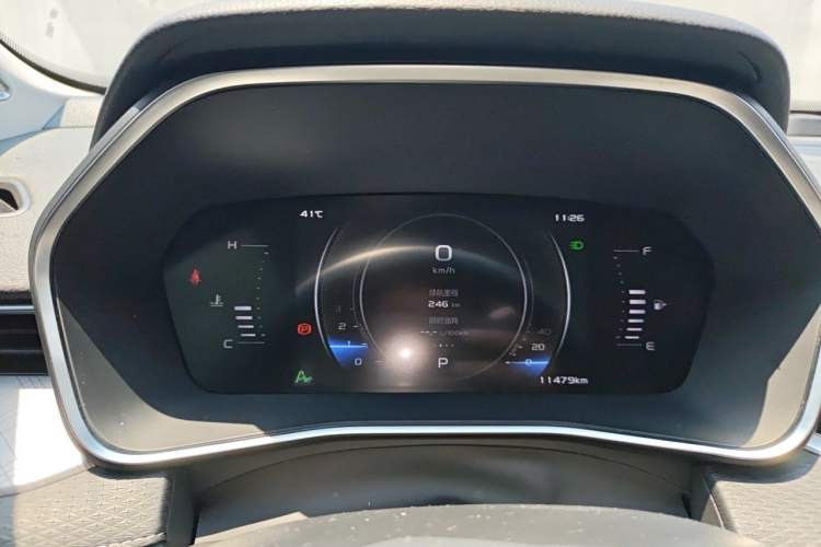 Used Geely Auto Preface 2023 2.0TD Luxury Version Instrument Cluster