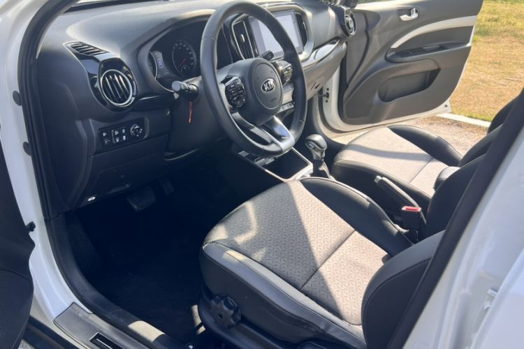 Used Geely Auto Preface 2023 1.5TD Fuyao Version Interior 3