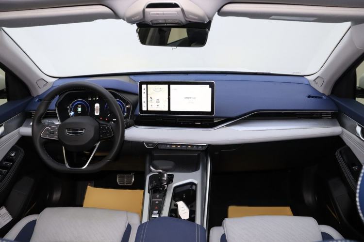 Used Geely Auto Preface 2023 2.0TD Prestige Version Interior 3