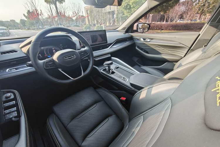 Used Geely Auto Preface 2023 1.5TD Fuyao Version Interior 3