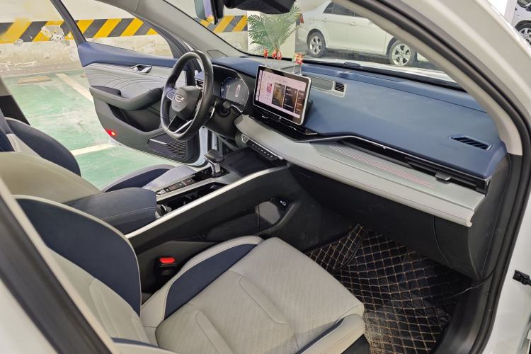Used Geely Auto Preface 2023 2.0TD Prestige Version Interior 4