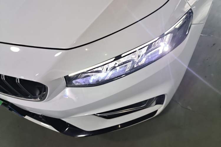 Used Geely Auto Preface 2023 1.5TD Fuyao Version Left Front Headlight
