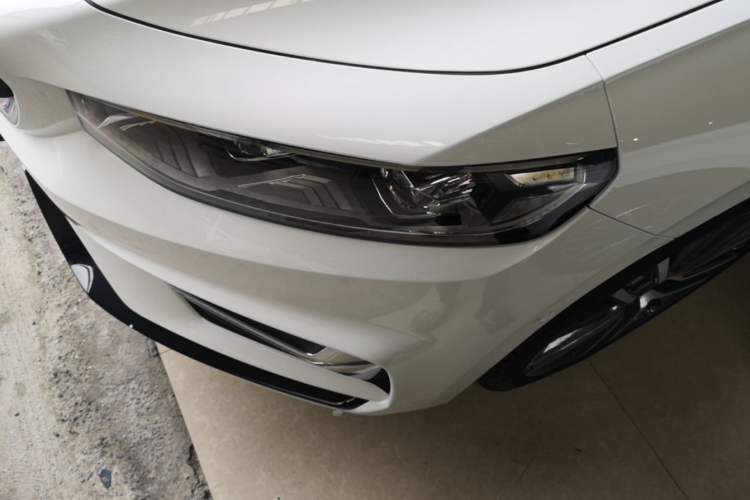 Used Geely Auto Preface 2023 2.0TD Prestige Version Left Front Headlight