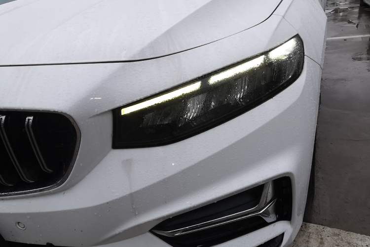 Used Geely Auto Preface 2023 2.0TD Luxury Version Left Front Headlight