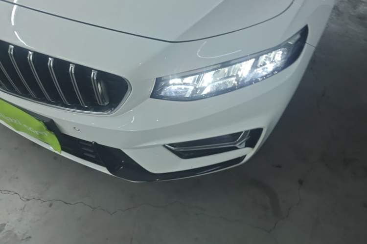 Used Geely Auto Preface 2023 2.0TD Luxury Version Left Front Headlight
