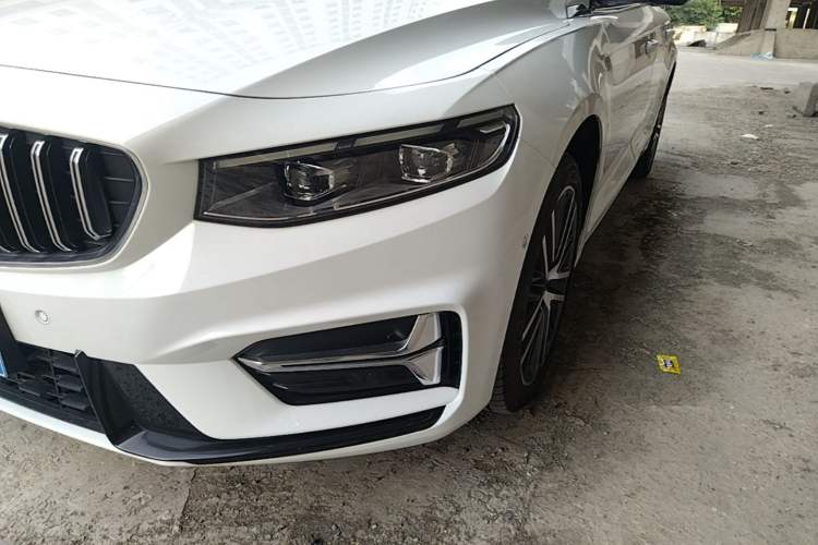 Used Geely Auto Preface 2023 2.0TD Prestige Version Left Front Headlight