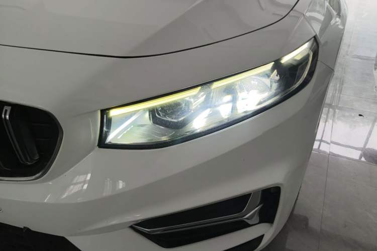 Used Geely Auto Preface 2023 2.0TD Prestige Version Left Front Headlight