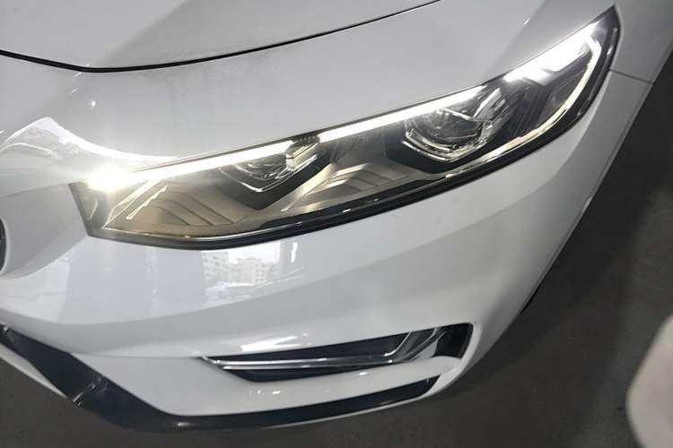Used Geely Auto Preface 2023 2.0TD Prestige Version Left Front Headlight