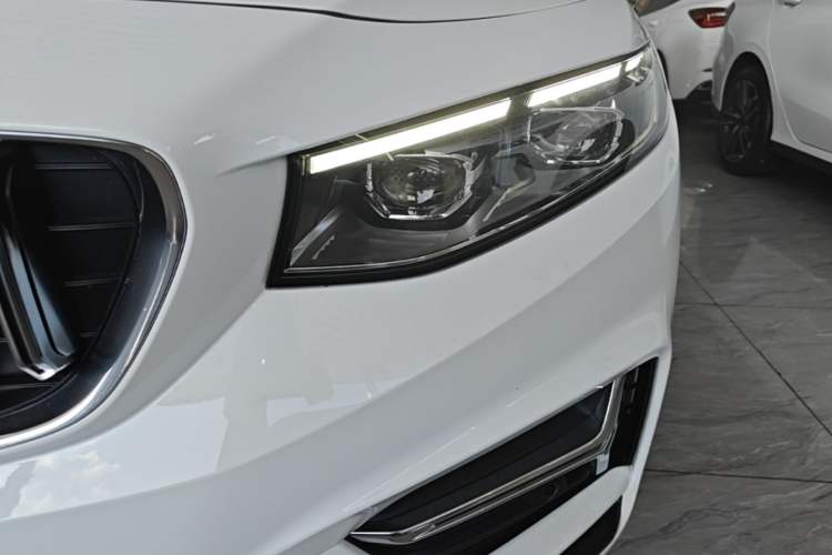 Used Geely Auto Preface 2023 2.0TD Prestige Version Left Front Headlight