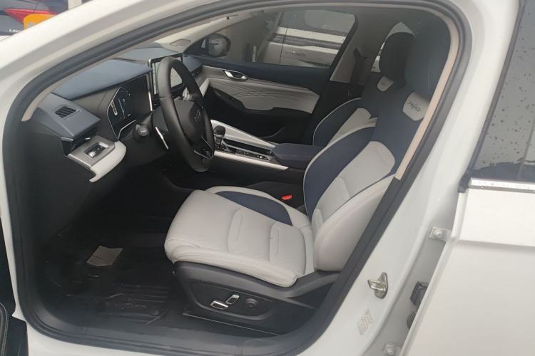 Used Geely Auto Preface 2023 2.0TD Prestige Version Left Front Seat