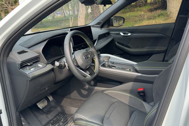 Used Geely Auto Preface 2023 2.0TD Space-Time Edition Left Front Seat
