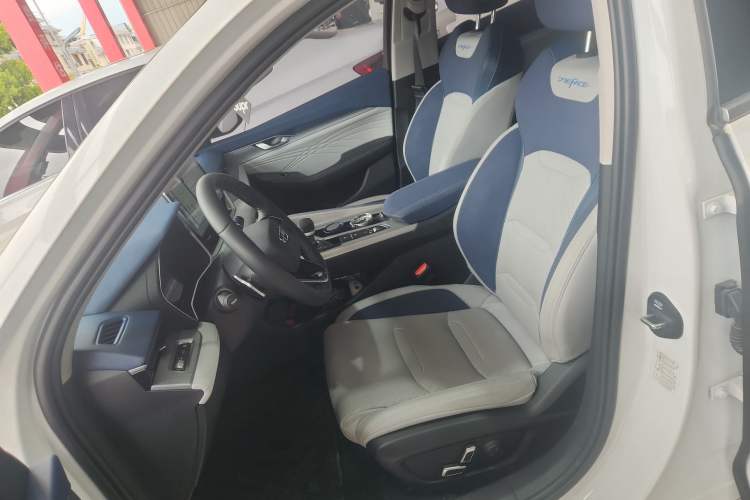 Used Geely Auto Preface 2023 2.0TD Prestige Version Left Front Seat