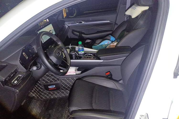 Used Geely Auto Preface 2023 1.5TD Kunlun Edition Left Front Seat
