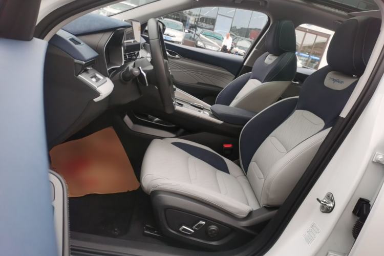 Used Geely Auto Preface 2023 2.0TD Prestige Version Left Front Seat