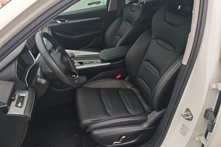 Used Geely Auto Preface 2023 2.0TD Luxury Version Left Front Seat